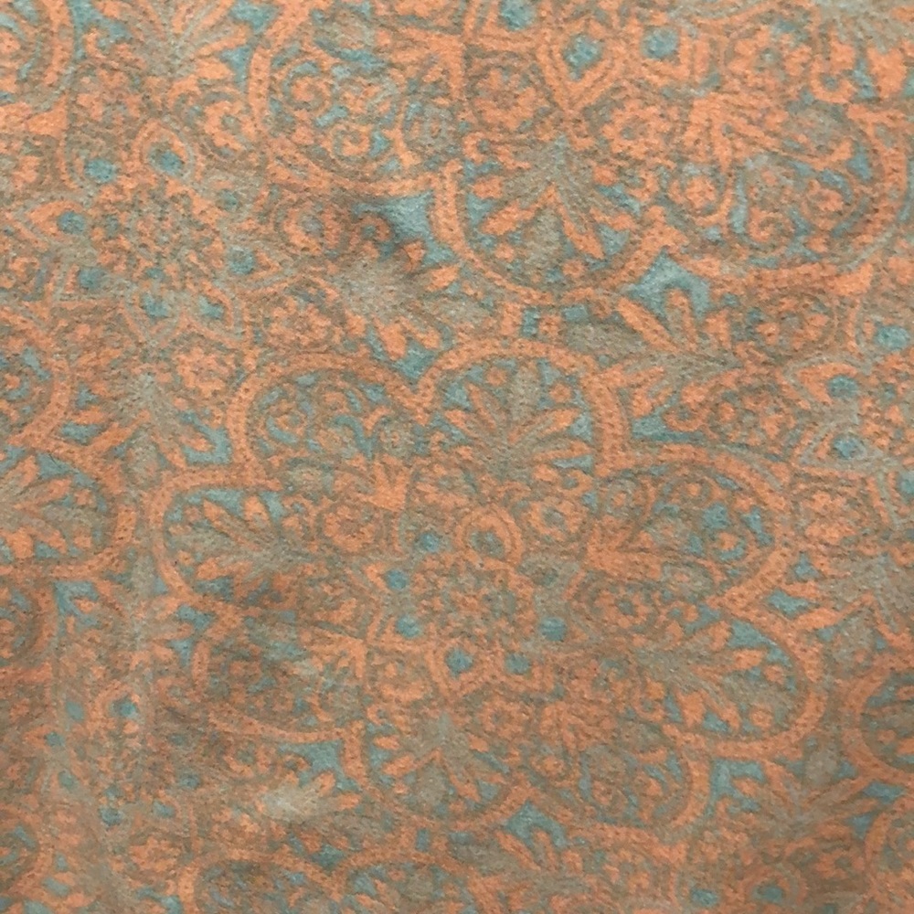 Lularoe Medium Classic T
